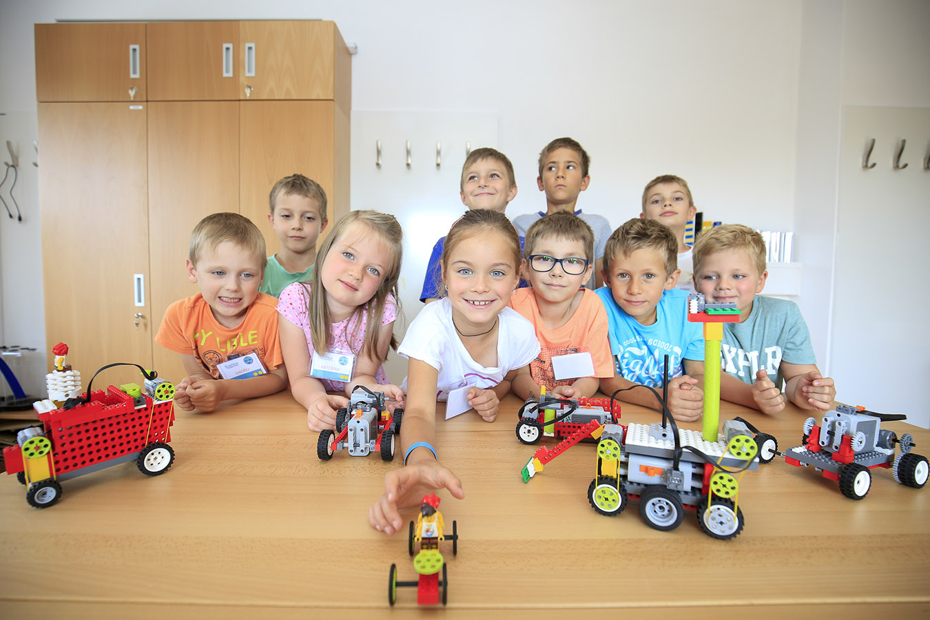 Děti v Centru robotiky.